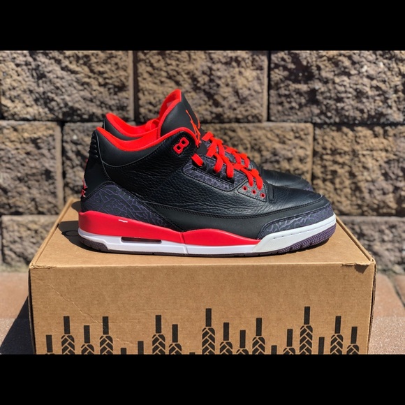 Air Jordan 3 Retro Crimson - Picture 10 of 16